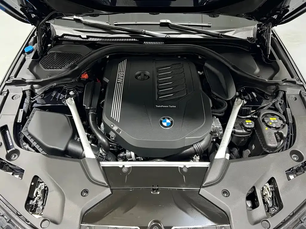 BMW 5 Series (Import) — фото 9