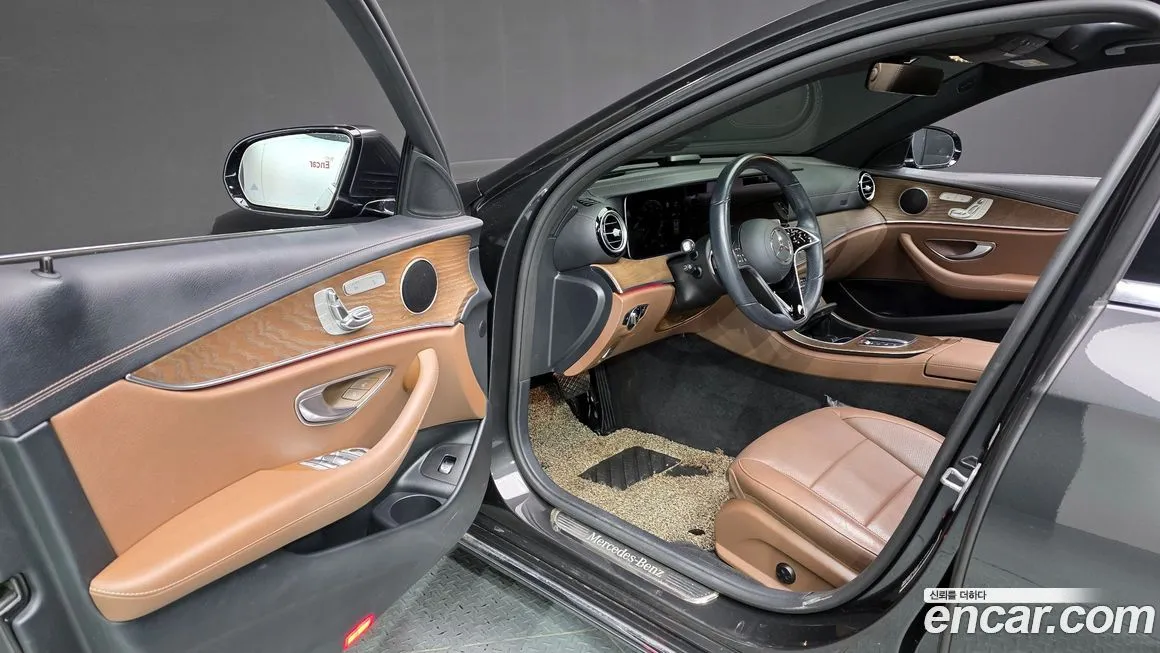 Mercedes-Benz E-Class 2021 из KR, фото 10