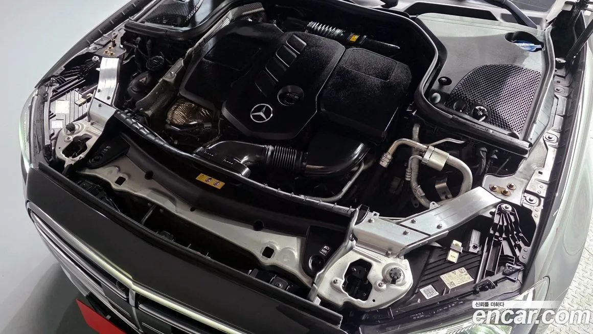 Mercedes-Benz E-Class 2021 из KR, фото 8