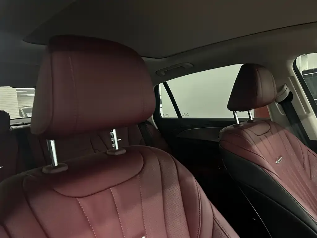 Hongqi H5 2024 из CN, фото 2