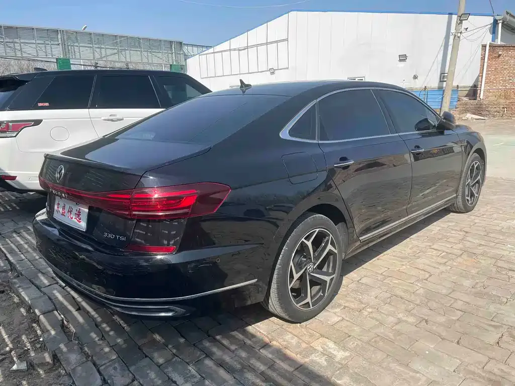 Volkswagen Passat 2023 из CN, фото 6