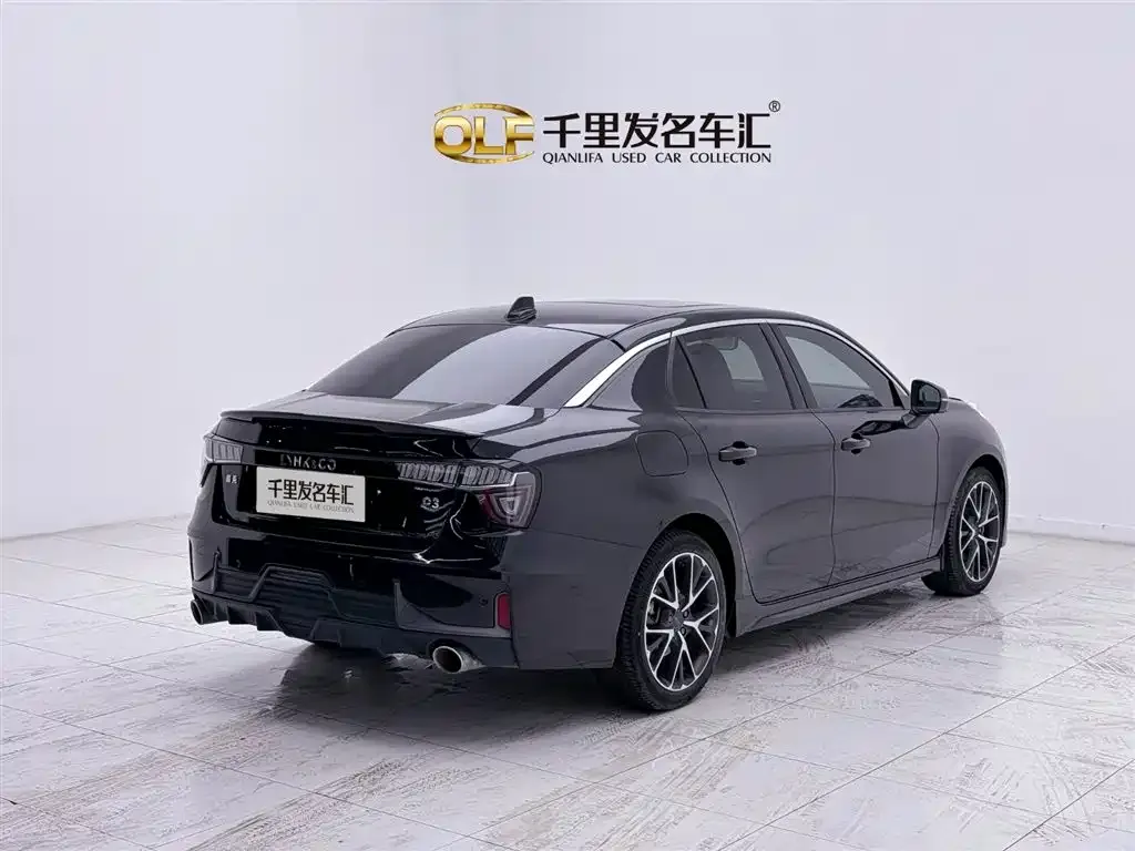 Lynk & Co 03 2021 из CN, фото 4