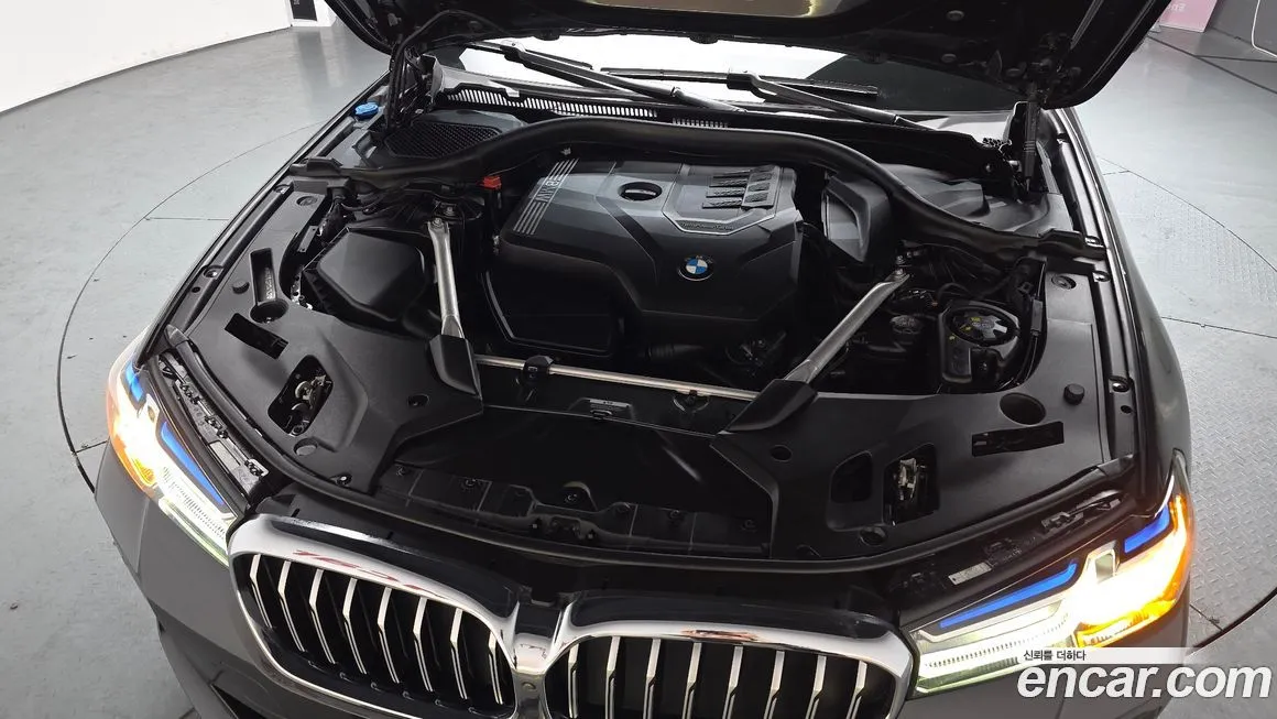 BMW 5-Series 2023 из KR, фото 7