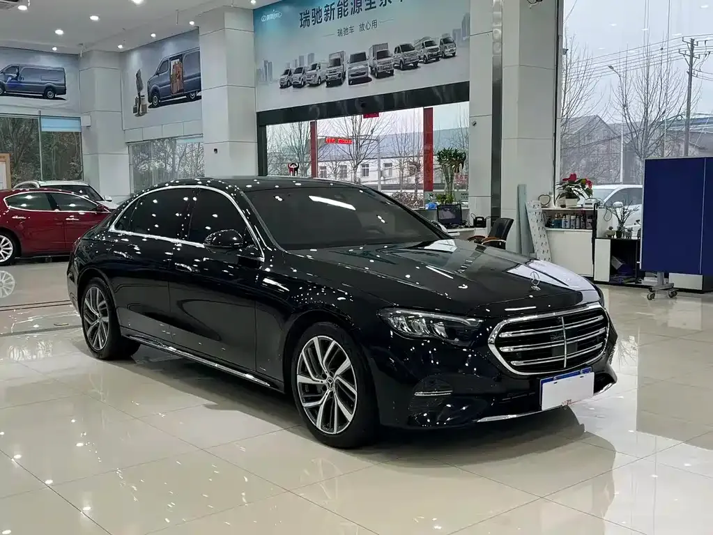 Mercedes-Benz E-Class 2024 из CN, фото 4