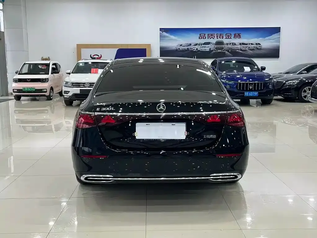 Mercedes-Benz E-Class 2024 из CN, фото 5
