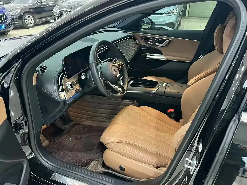 Mercedes-Benz E-Class 2024 из CN, фото 8