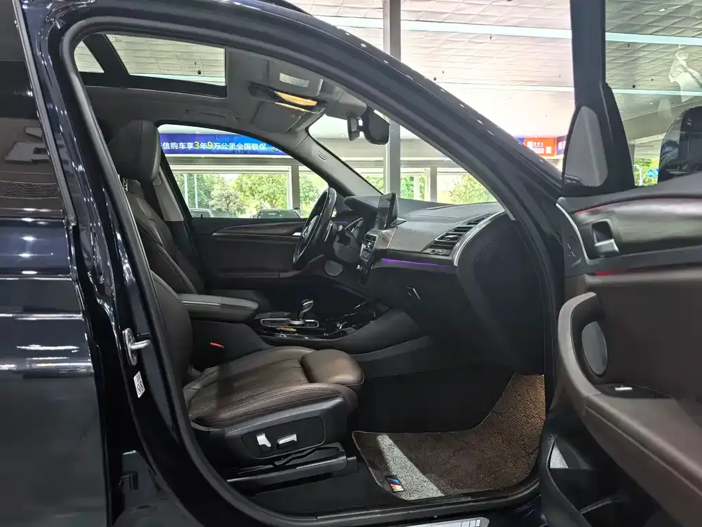 BMW X3 2021 из CN, фото 7
