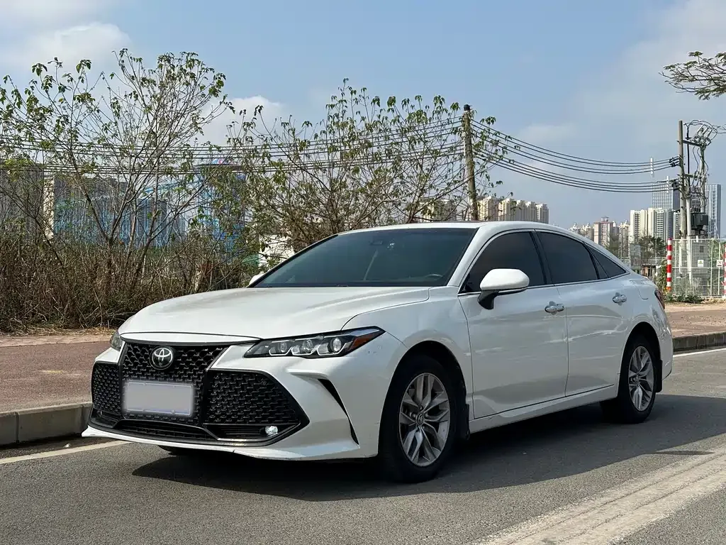 Toyota Avalon 2021 из CN, фото 1