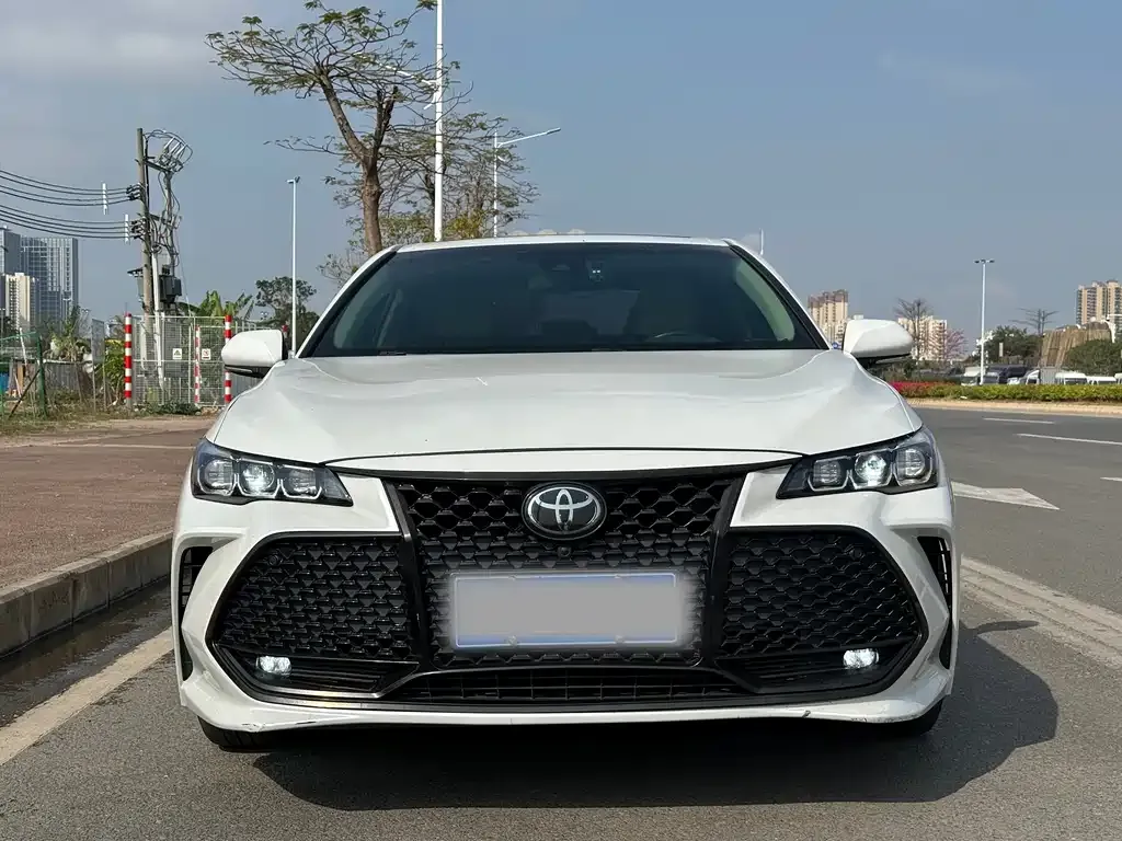 Toyota Avalon 2021 из CN, фото 4