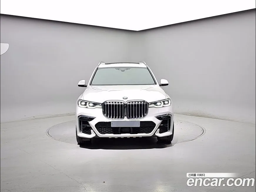BMW X7 — фото 4