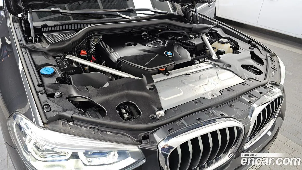 BMW X4 2021 из KR, фото 10