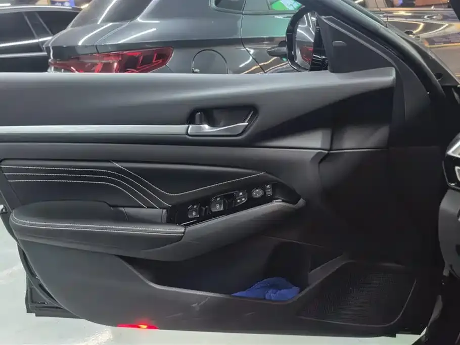 Nissan Teana 2023 из CN, фото 8