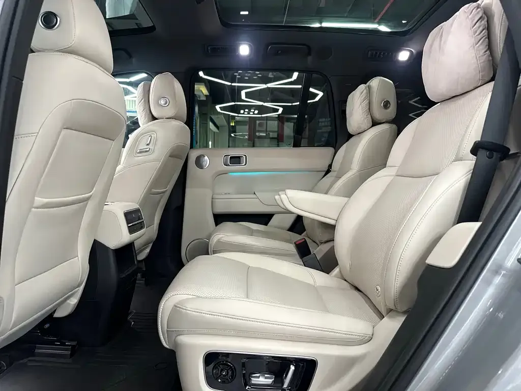 Li Auto L8 2023 из CN, фото 8