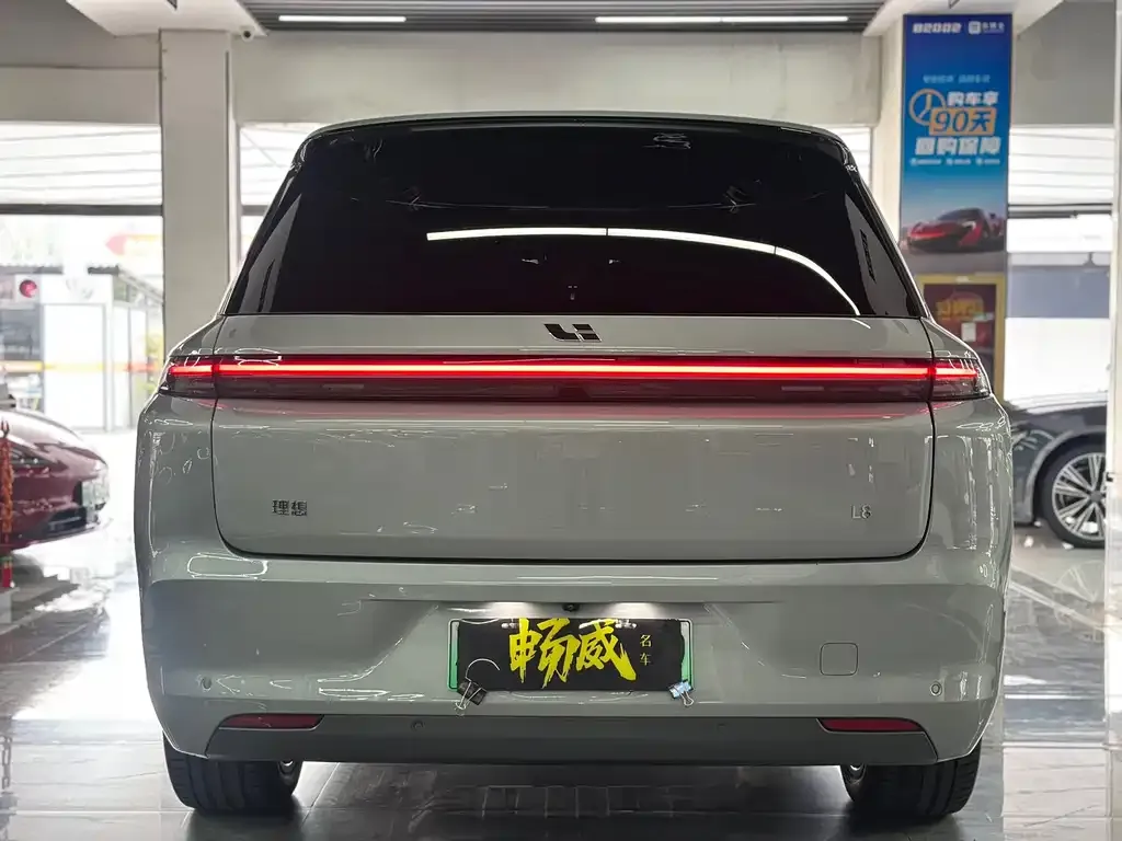 Li Auto L8 2023 из CN, фото 5