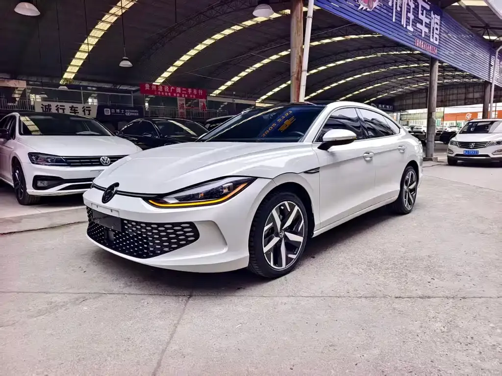Volkswagen Lamando 2023 из CN, фото 1