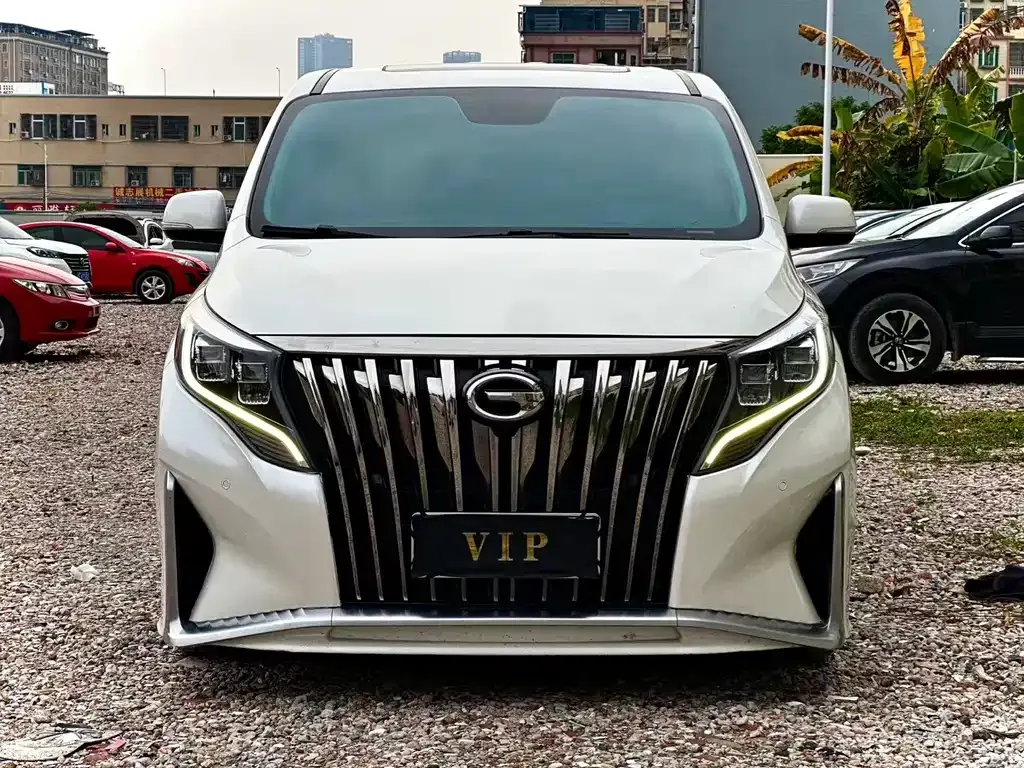 GAC Motor Trumpchi M8 — фото 1