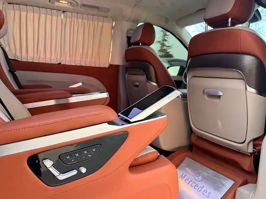 Mercedes-Benz Vito 2023 из CN, фото 4