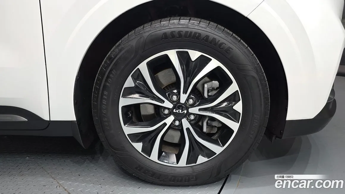 Kia Carnival 2023 из KR, фото 6