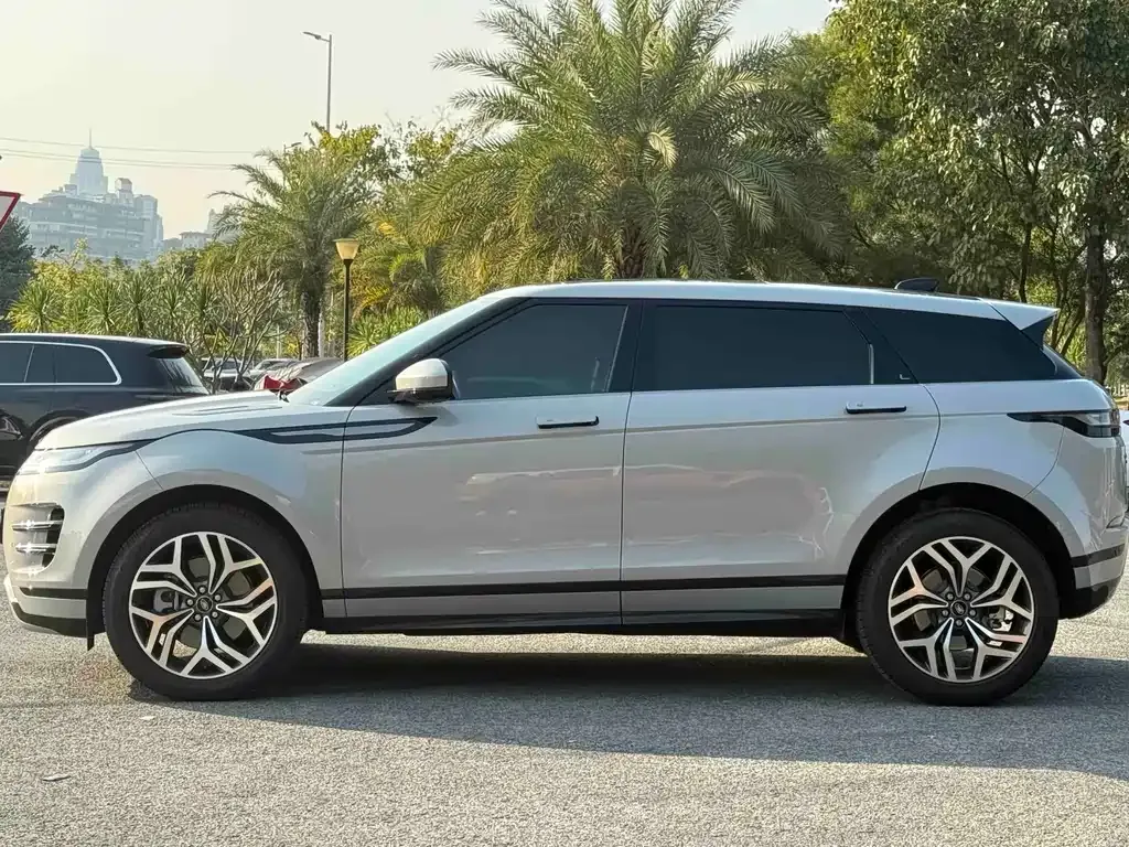 Land Rover Evoque — фото 2