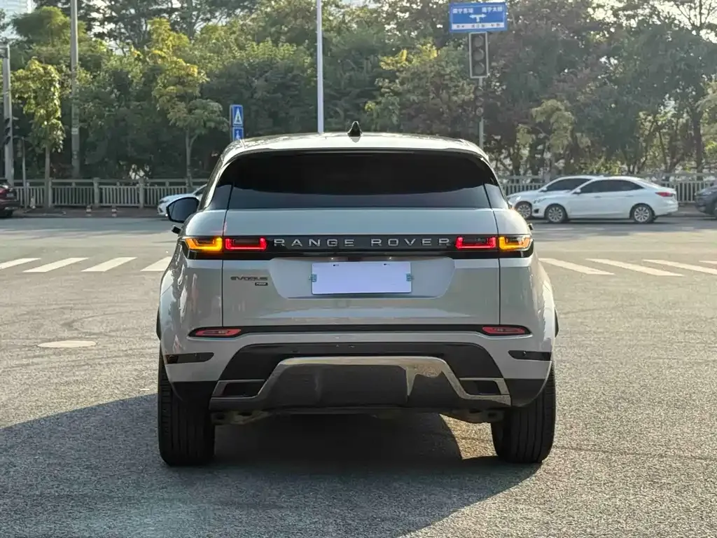 Land Rover Evoque — фото 10
