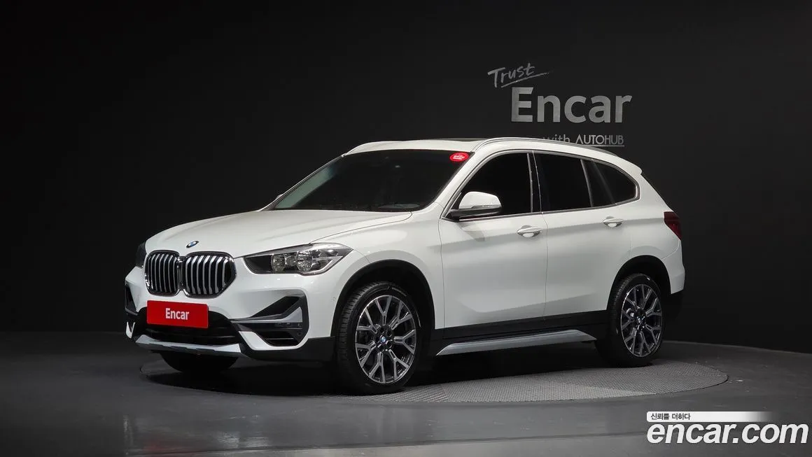 BMW X1 — фото 1