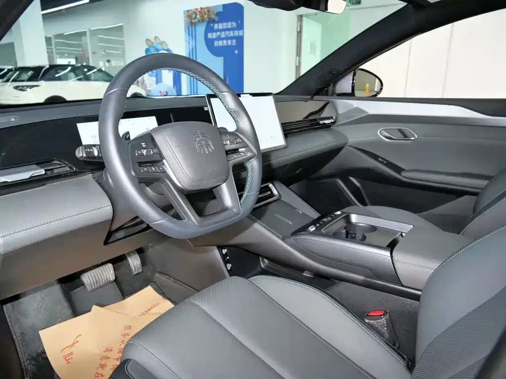 BYD Qin L 2025 из CN, фото 2