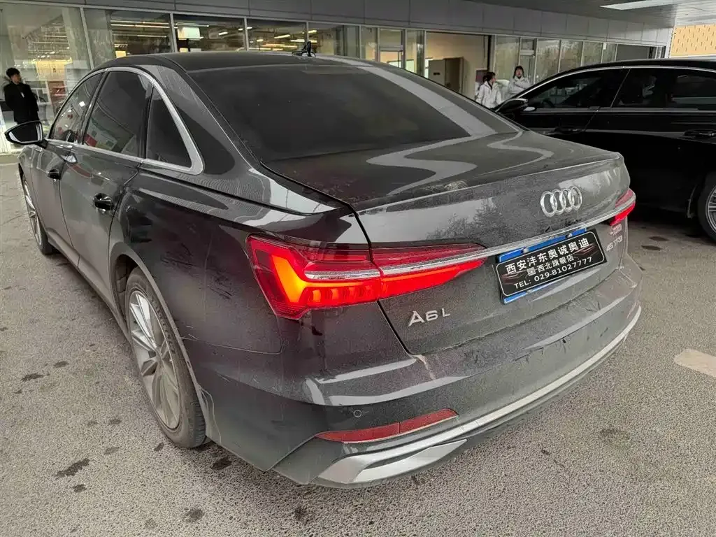 Audi A6L — фото 4