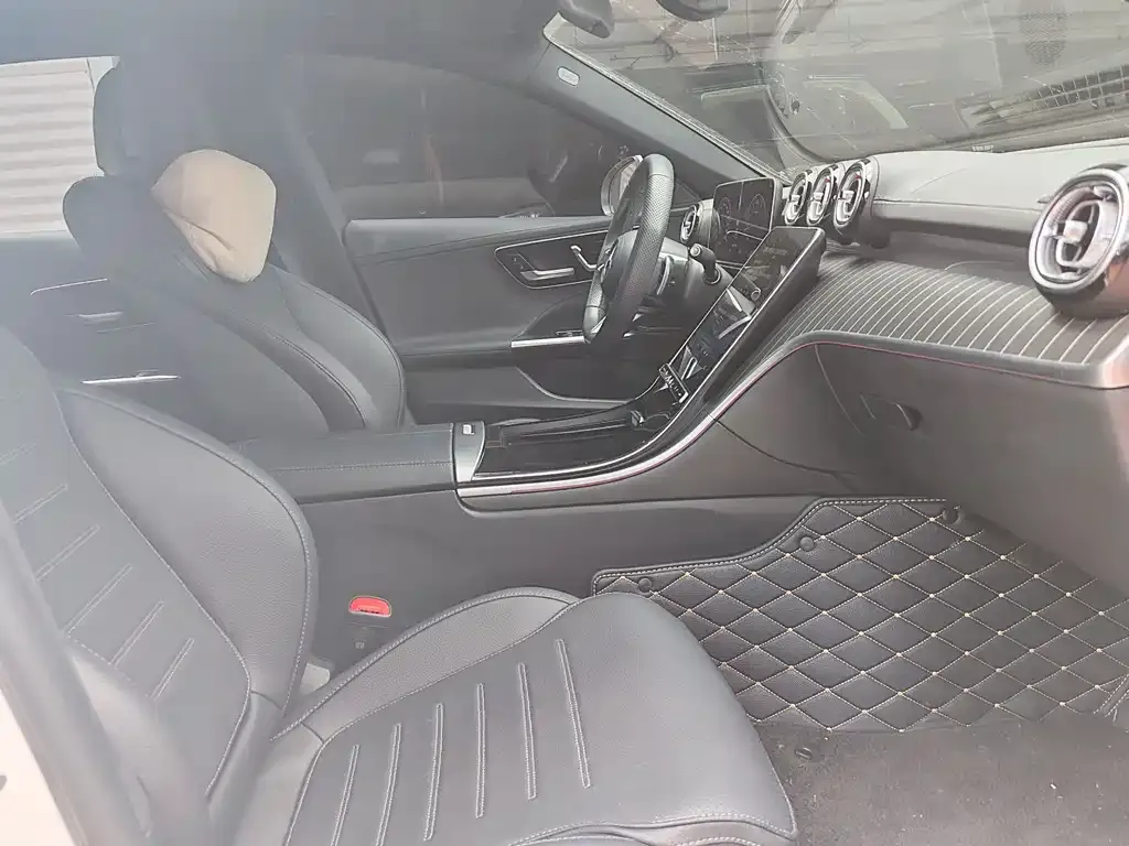 Mercedes-Benz C-Class 2023 из CN, фото 8