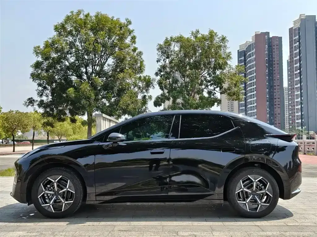 Lynk & Co Z20 2025 из CN, фото 5