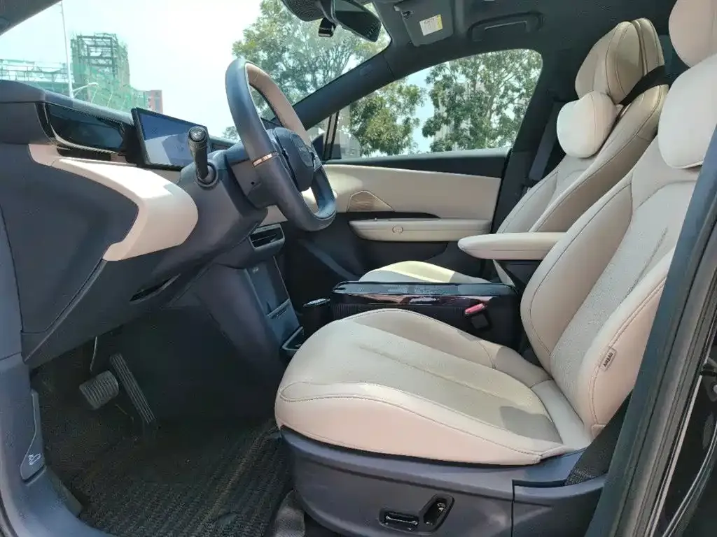 Lynk & Co Z20 2025 из CN, фото 2