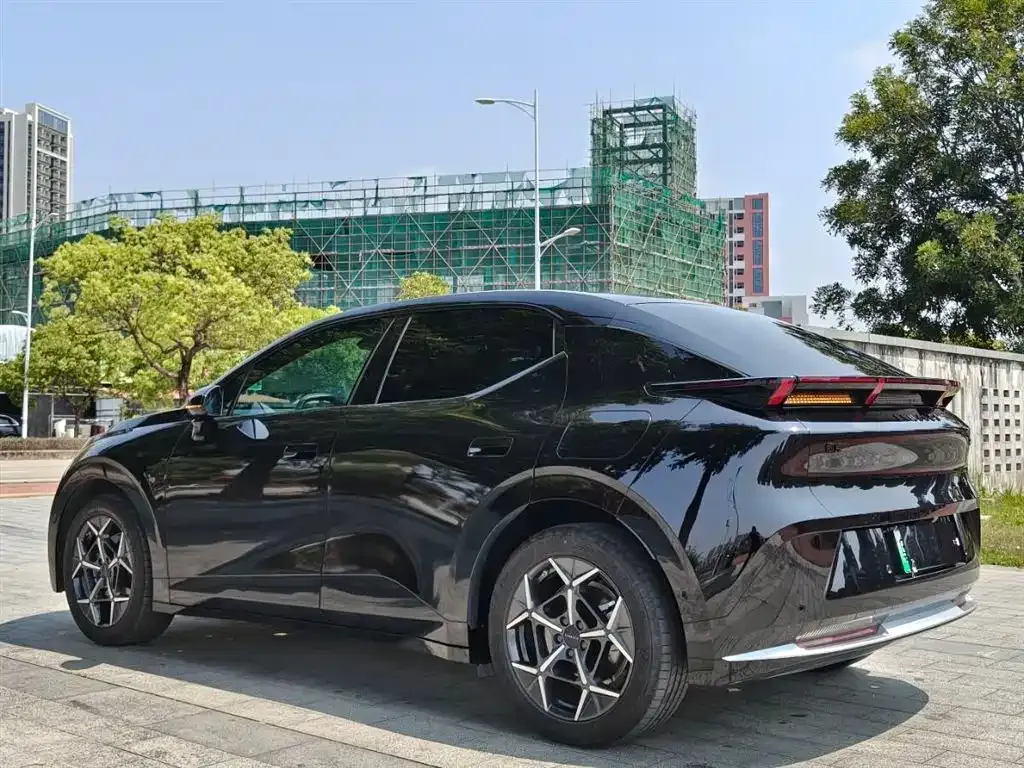Lynk & Co Z20 2025 из CN, фото 9