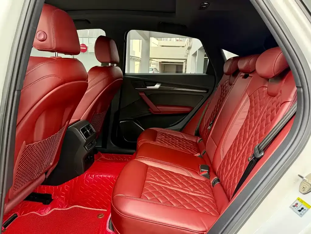 Audi Q5L Sportback 2022 из CN, фото 8