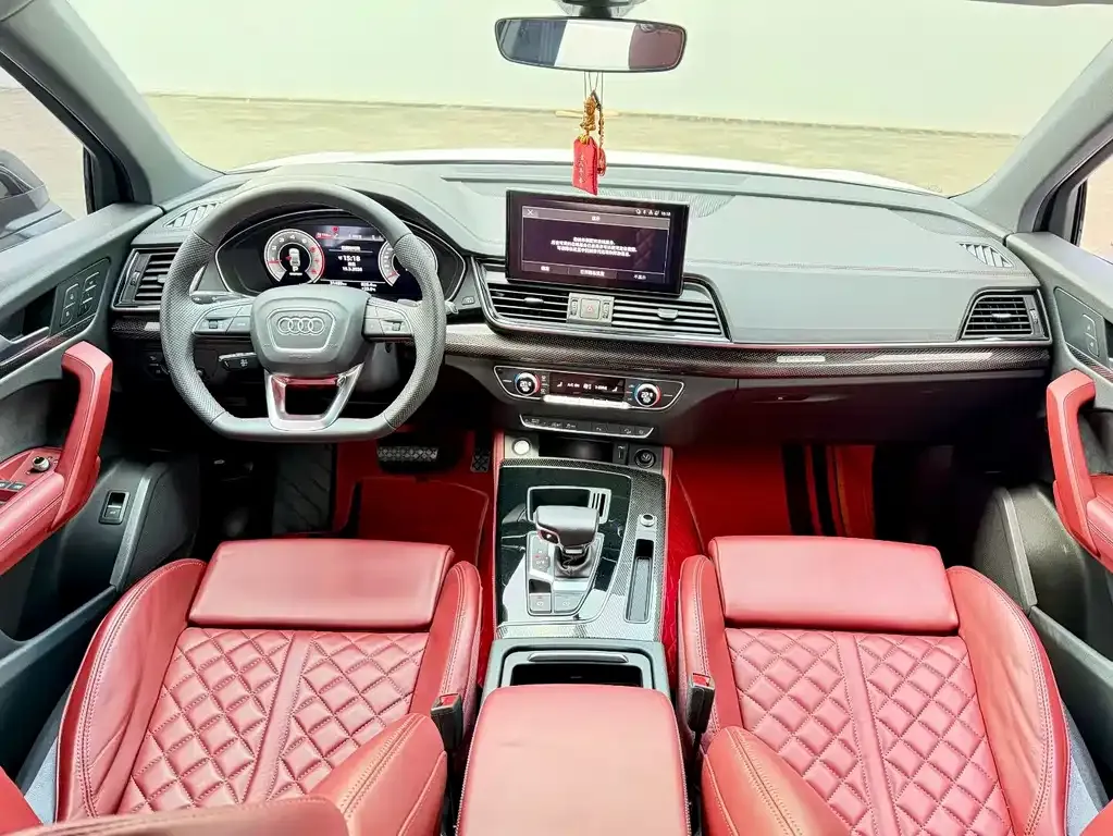 Audi Q5L Sportback 2022 из CN, фото 7