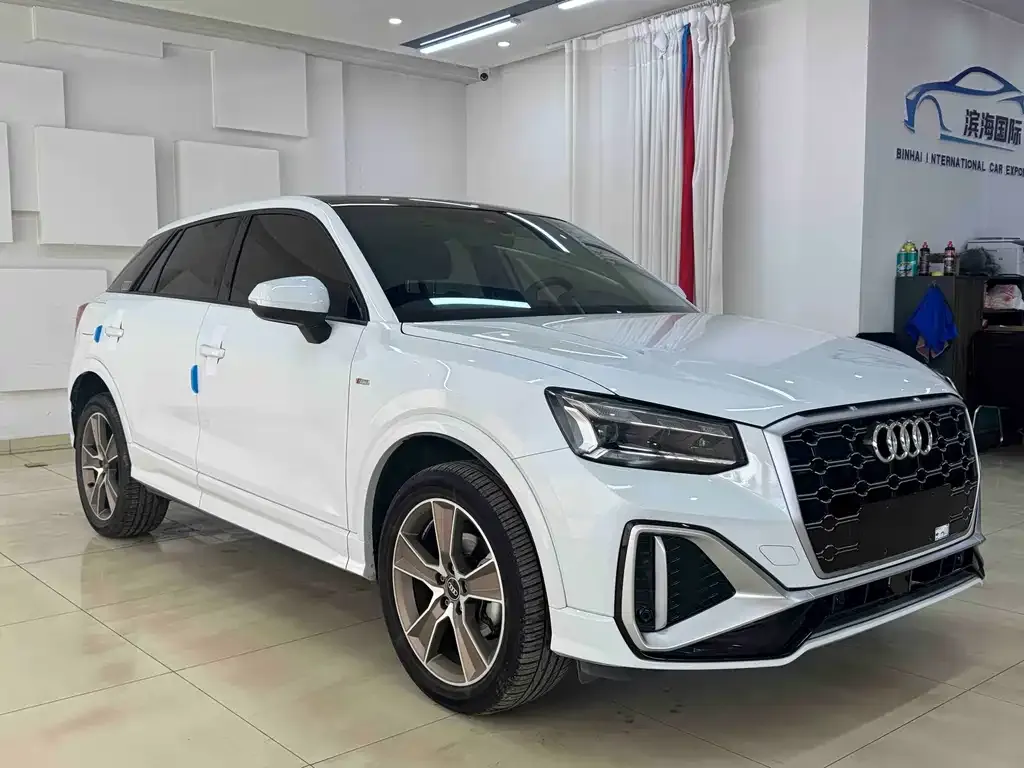 Audi Q2L 2022 из CN, фото 2