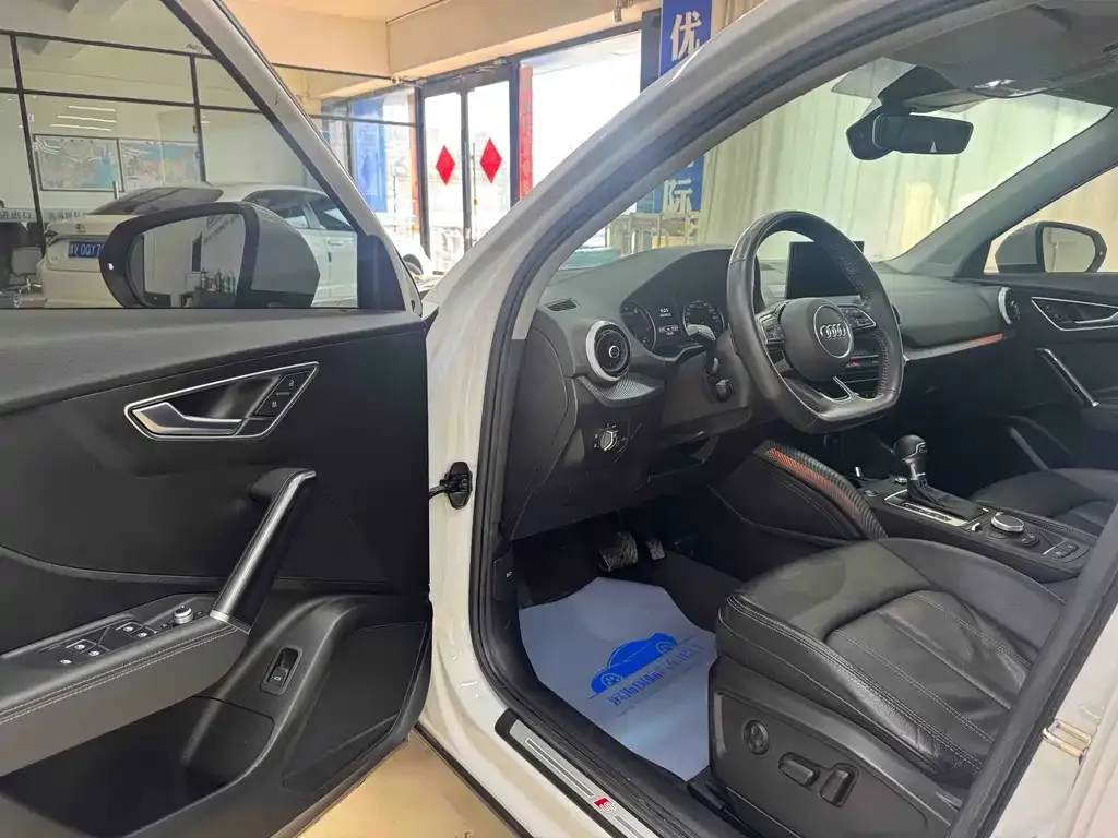 Audi Q2L 2022 из CN, фото 7