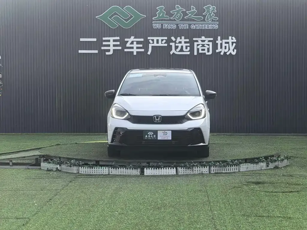 Honda Fit — фото 5