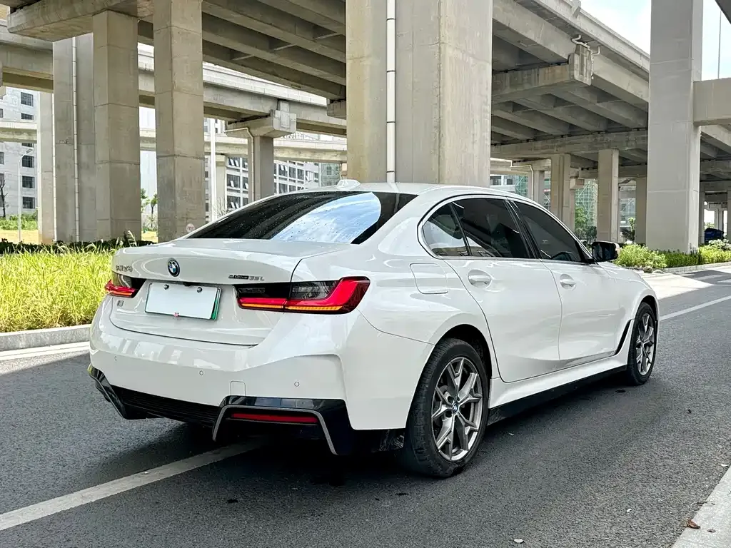 BMW i3 — фото 4