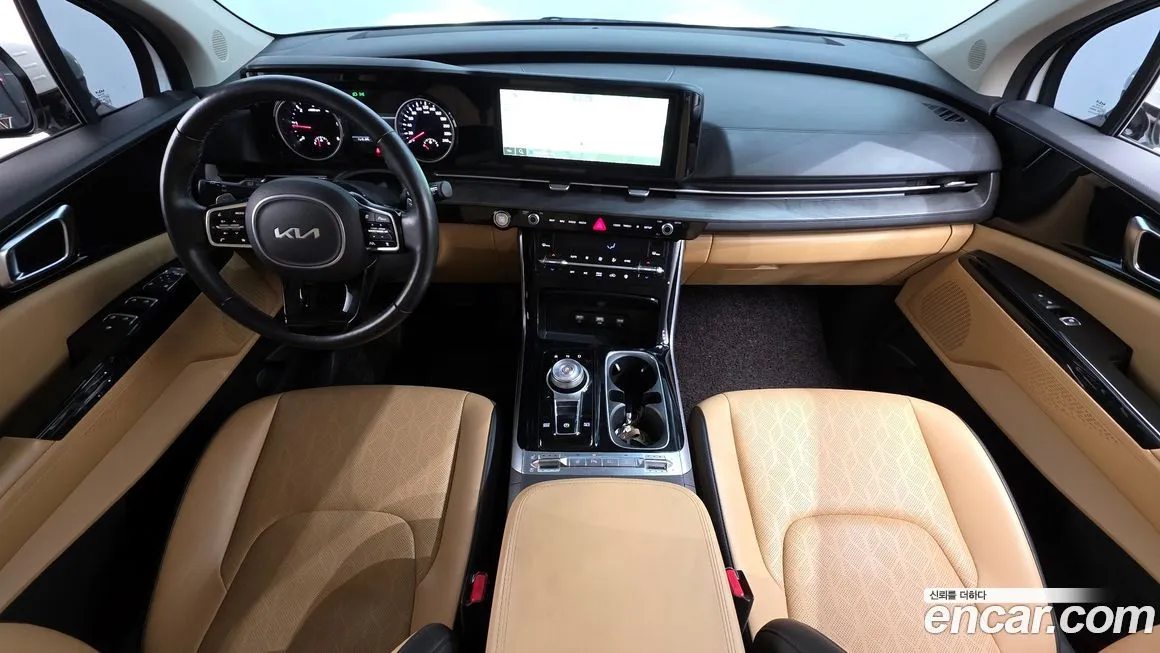 Kia Carnival — фото 10