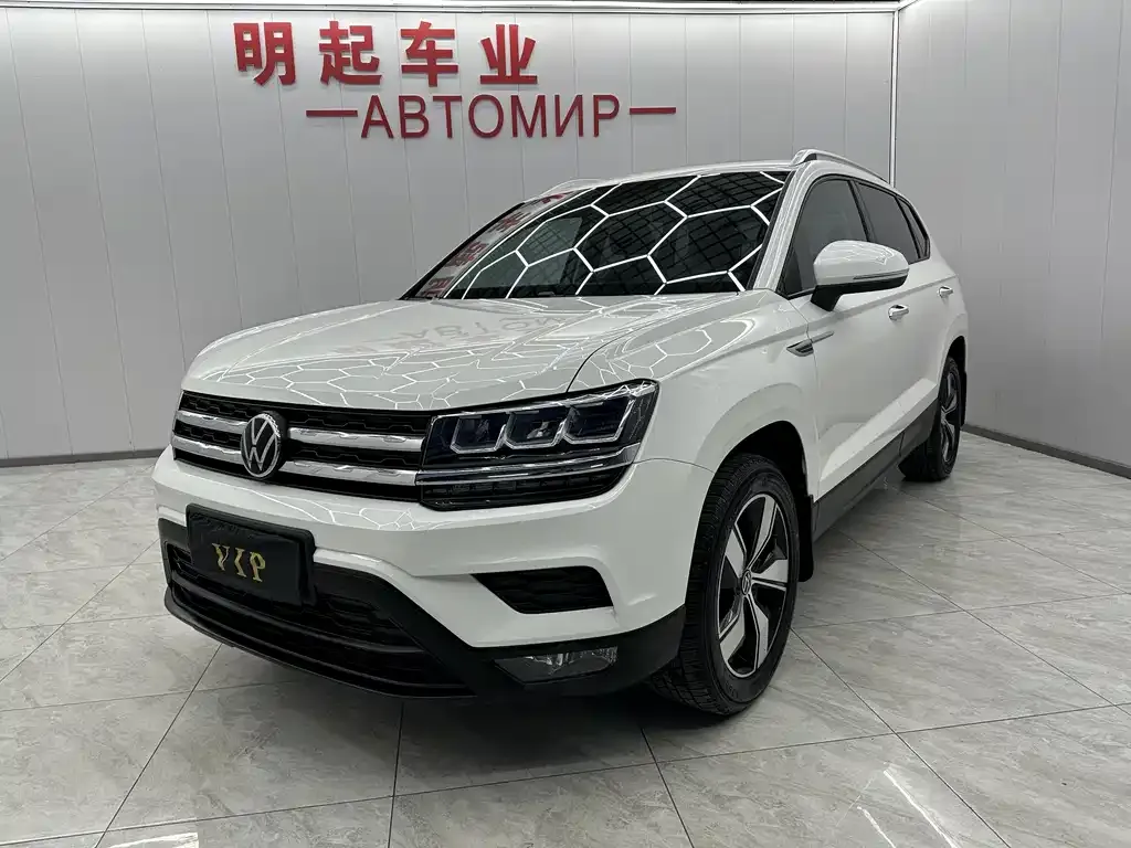 Volkswagen Tharu — фото 1
