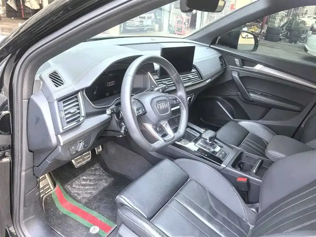 Audi Q5L 2023 из CN, фото 4