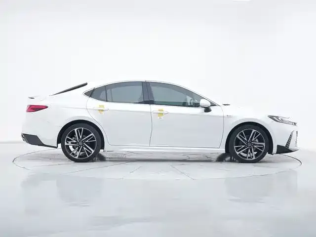 Toyota Camry 2024 из CN, фото 6