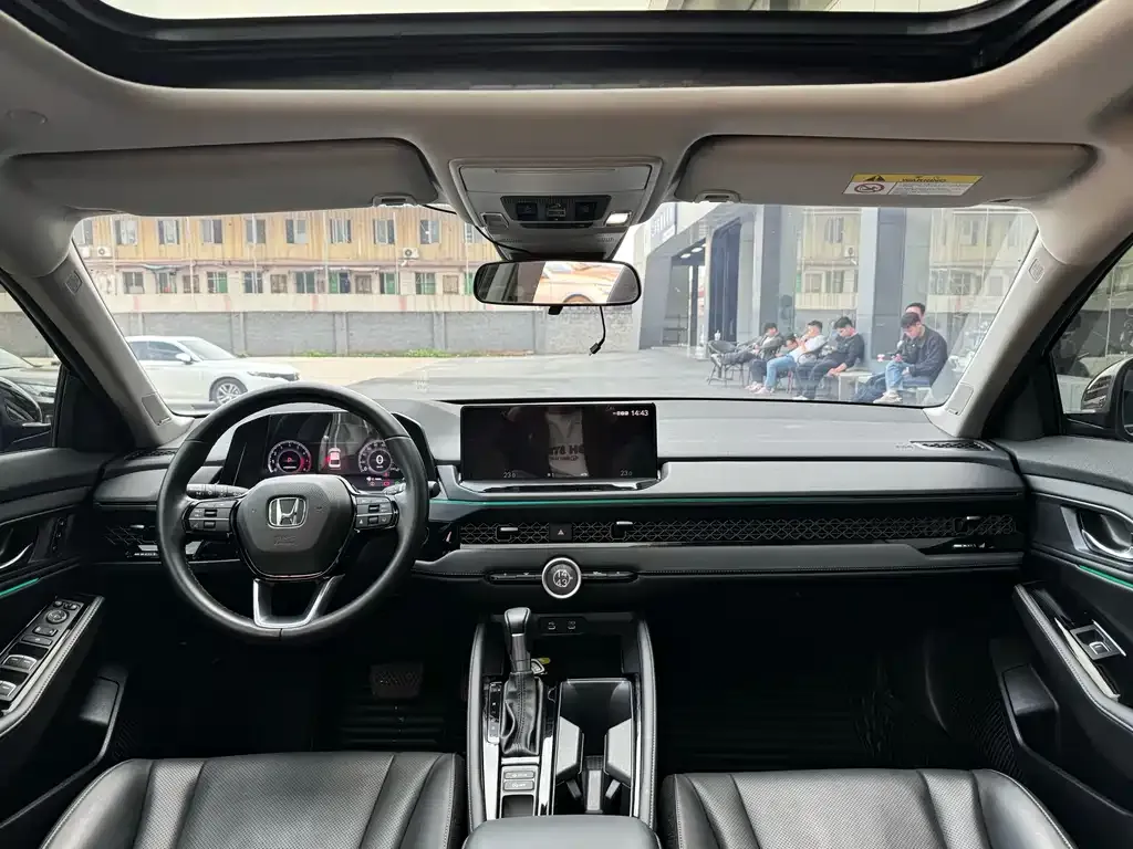 Honda Accord — фото 2
