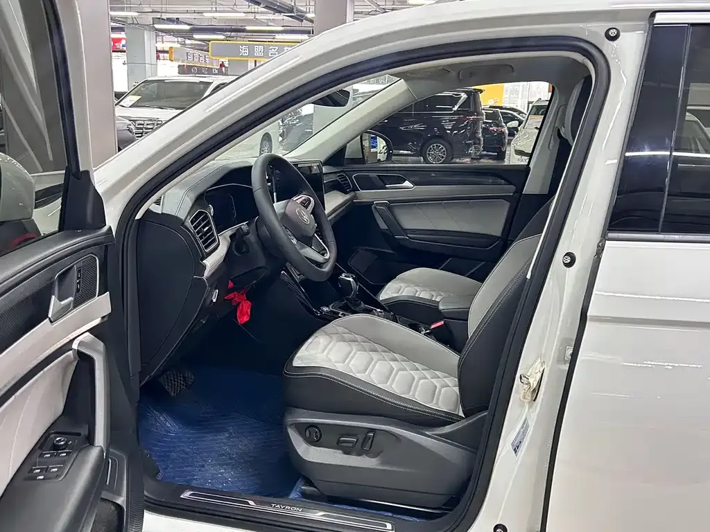 Volkswagen Tayron 2022 из CN, фото 6