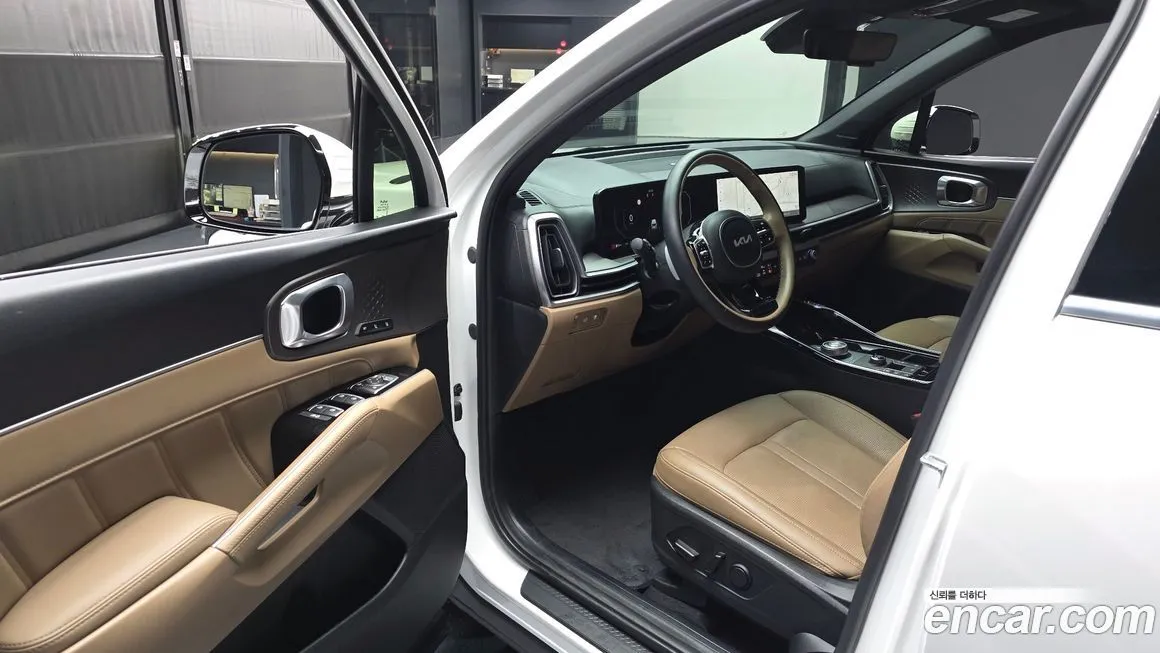 Kia Sorento — фото 10