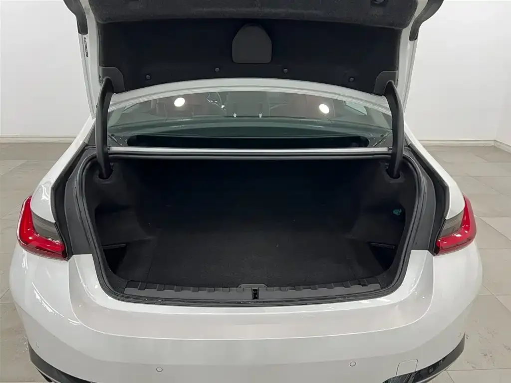 BMW i3 2023 из CN, фото 4