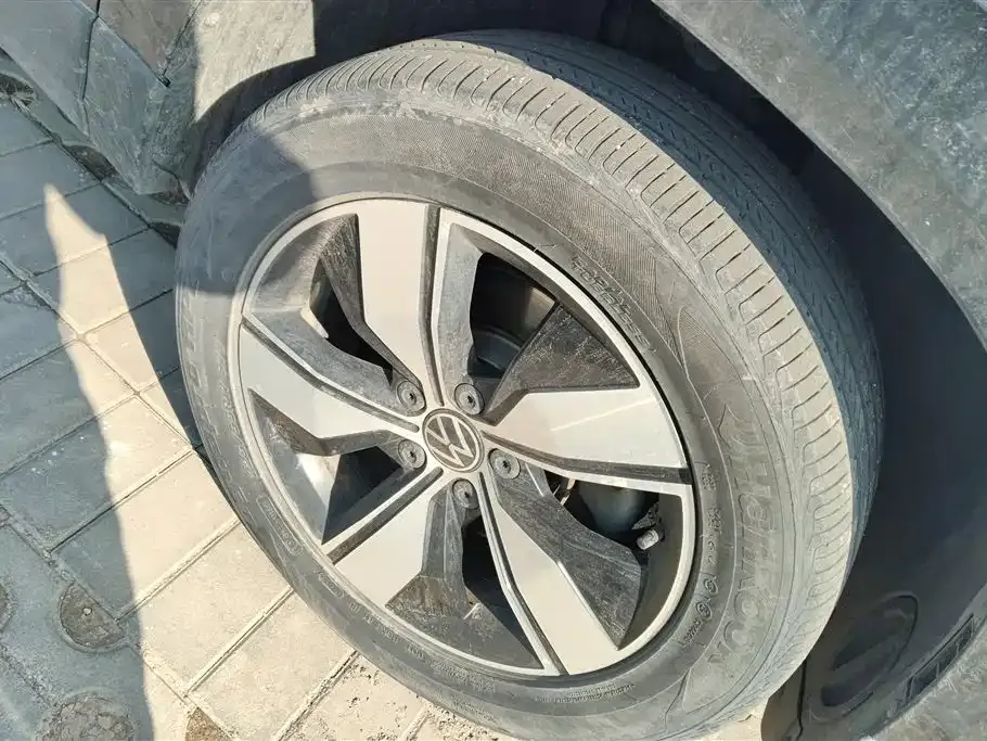 Volkswagen Tharu 2022 из CN, фото 9