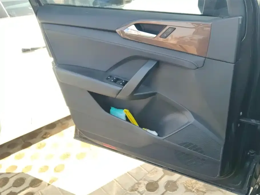 Volkswagen Tharu 2022 из CN, фото 2