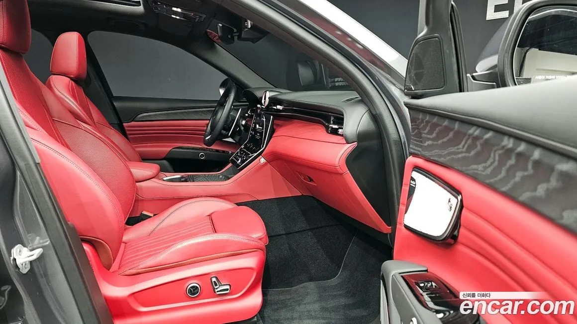 Maserati Grecale 2023 из KR, фото 10