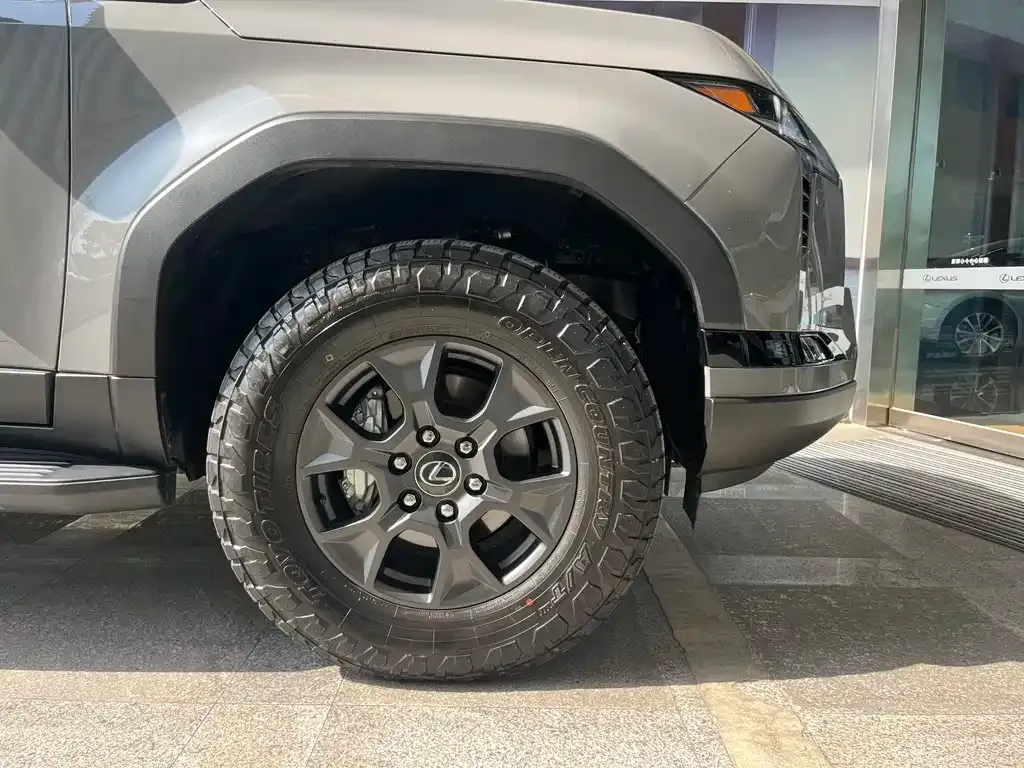 Lexus GX 2025 из CN, фото 7