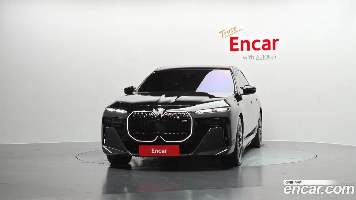 BMW i7 2025 из KR, фото 3